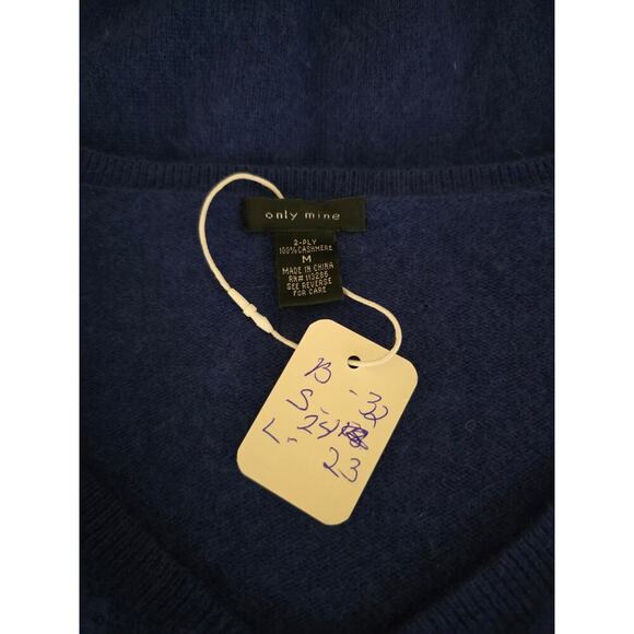 Only Mine Size Medium 100% Cashmere V-neck Royal Blue Sweater - Picture 4 of 4